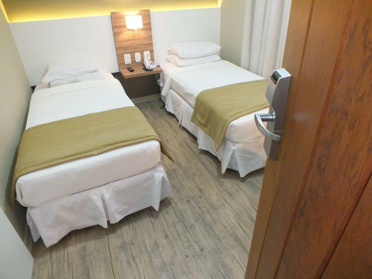 Jb Palace Hotel Divinópolis Eksteriør billede